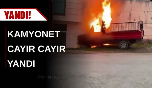 Kamyonet Cayır Cayır Yandı