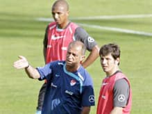 Emre Belözoğlu EURO 2008'i Kapattı