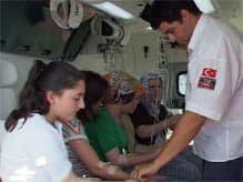 Tekstil Fabrikasında 15 İşçi Yemekten Zehirlendi