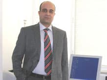 SAÜ Öğretim Üyesine 'Ders Kitabı Çeviri Ödülü' Verildi
