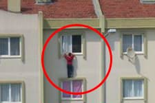 Camili'de Üvey Babadan Kaçan Kız 3. Katta Asılı Kaldı!