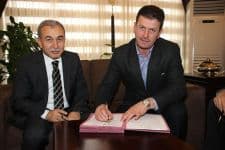 Okul yaptırma yarışına talep artıyor