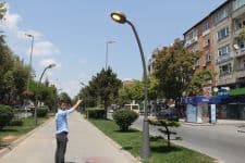 Akşamları yanmayan sokak lambaları, sabahları yanıyor