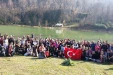 Doğaseverler Çamlıca Gölü'ne yürüdü