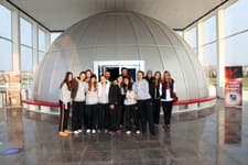 İstanbul ekibi turnuva yorgunluğunu Serdivan Planetaryum'da attı