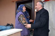 Dr. Yılmazer, köyleri geziyor
