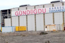İflasına karar verilen tersanede söküm işlemi başladı