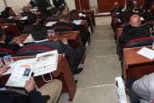 Yeni meclis üyelerine tablet bilgisayar dağıtıldı