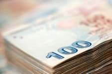 Motorinde 10 kuruşluk bir indirme gidildi