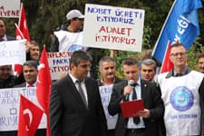 Türk Kamu Sen'e bağlı sendikalardan zam protestosu
