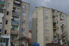 Depremzedeler için yapılan konutlar satışa çıkarıldı
