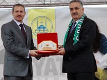 İdeal Kent'i Gezen Bakan Yazıcı, Evleri Çok Beğendi