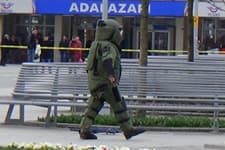 Kent Meydanı'nda şüpheli çanta paniği!