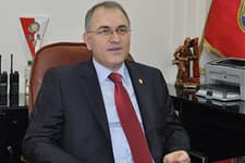 Naci Kuru dualarla anılacak