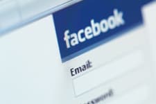 Facebook'tan hakarete 8 bin lira tazminat