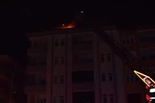 Çatıda çıkan yangın korkuya neden oldu