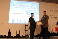SAÜ İnivasyon zirvesinde üstün başarı ödülü aldı