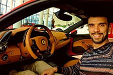 Kenan Sofuoğlu Ferrarisine kavuştu