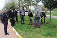 Ferizli'de Orman Haftası fidan dikimi ile kutladı