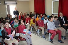 Minik sağlıkçılar sertifika aldı
