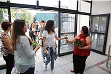 Turizm Fakültesinden Çiçekli Karşılama
