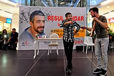Karadeniz'in sesi Agora'da hayranlarıyla buluştu