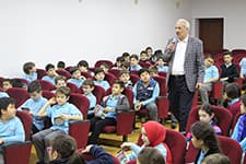 Yazar Bestami Yazgan, öğrencilerle buluştu