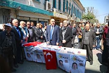 Adapazarı'nda "Hayır" masası kuruldu