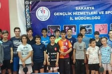 Gençlerin masa tenisi turnuvası sona erdi