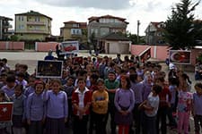 Serdivan Yunus Emre İlkokulunda şehitler anıldı