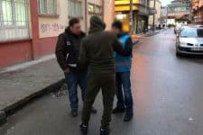 Sakarya'ya gelen mültecilere "yol izin belgesi" sorgusu