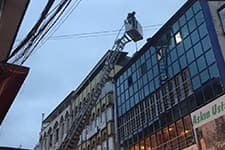 Çatı yangını korkuttu