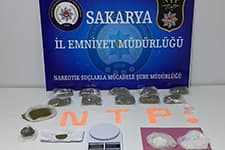 Sakarya'da 1 kilo 66 gram esrar yakalandı 