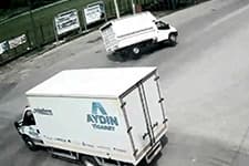 Trafik kazaları güvenlik kamerasına yansıdı