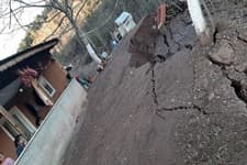 Toprak kaydı, ev boşaltıldı