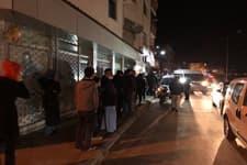 Yasağı duyan fırın ve marketlere koştu
