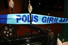 Geyve'de aile apartmanı karantinaya alındı
