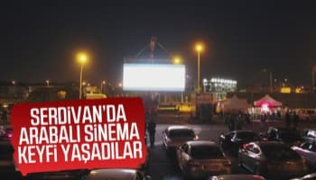 "Açık hava sineması" Serdivan'da devam etti