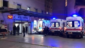 18 aylık bebek balkondan düştü