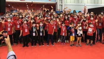 Akyazılı öğrenciler projelerini Cumhurbaşkanı Erdoğan'a anlattı