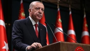 Esnafa 3 ay süreyle aylık bin lira destek