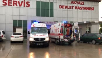 Endonezya Büyükelçiliği çalışanlarının araçları kaza yaptı