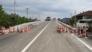 Vakıf köprüsü trafiğe açıldı