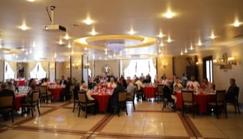 Şehit aileleri ve gaziler onuruna yemek düzenlendi