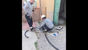 Klimalara yüklenilince trafo patladı