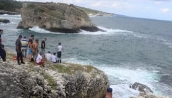 Fotoğraf çekilmek isterken; dalgalara kapıldı