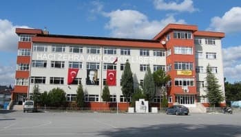O okulda 3 sınıf karantinaya alındı