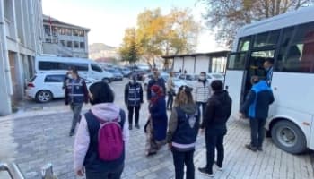 Sakarya'da iki doktorun gözaltına alındığı operasyonda 24 kişi daha serbest