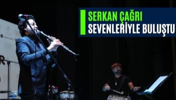 Serkan Çağrı AKM’de Sevenleriyle Buluştu