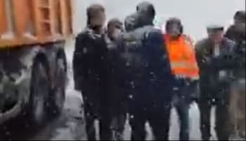 Vali Kaldırım, karla mücadele çalışmalarını takip etti